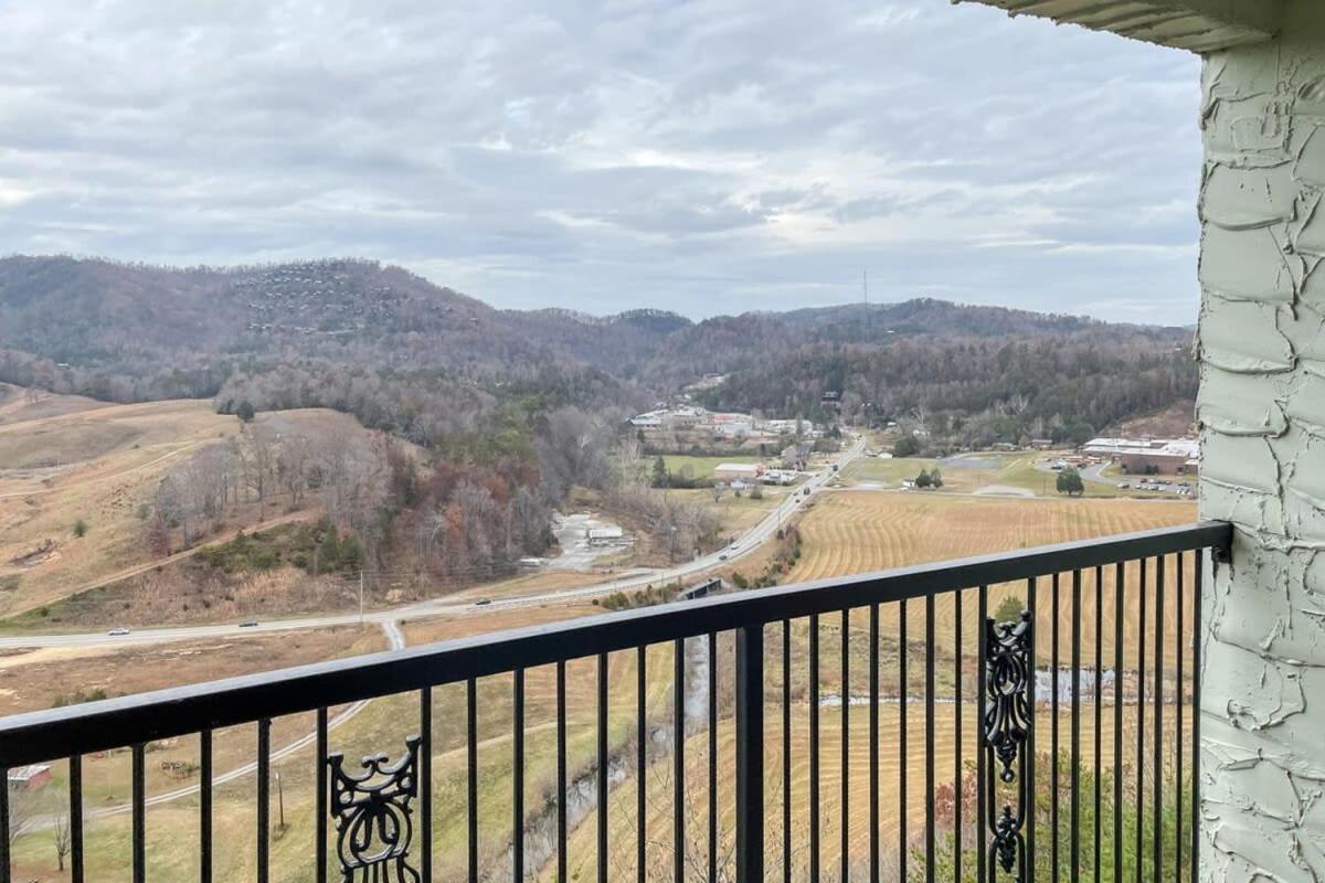Mountain Views At Dolly'S Castle Unit 7 Villa Sevierville Eksteriør bilde